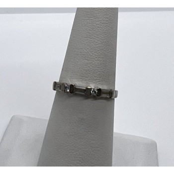 925 Sterling Silver & CZ Ring Size 6.5