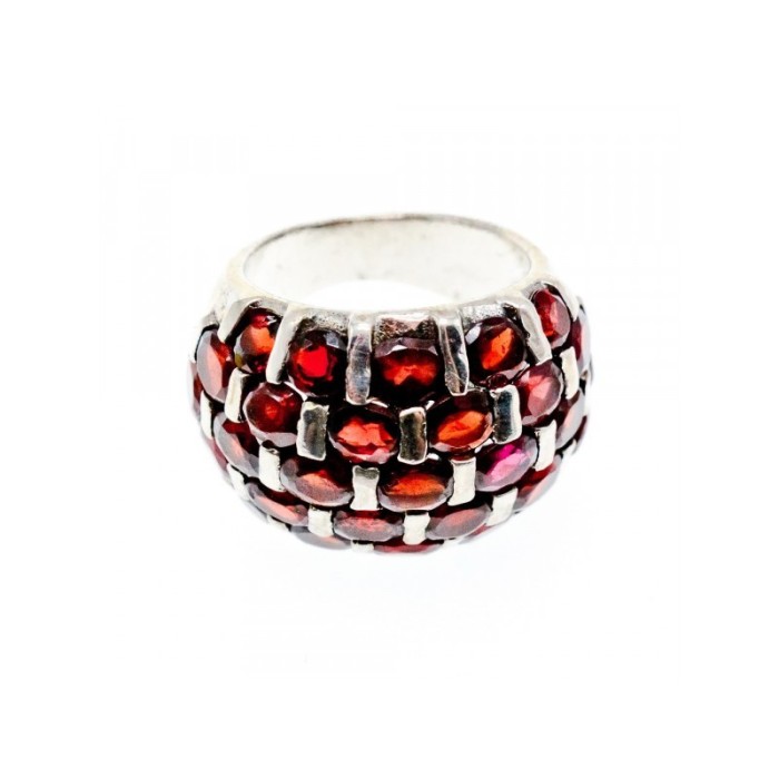 925 STERLING SILVER GARNET RING SIZE 8