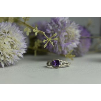 925 Sterling Silver Amethyst & CZ Ring Size 8