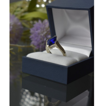 925 Sterling Silver Blue Tourmaline Ring Size 6.5