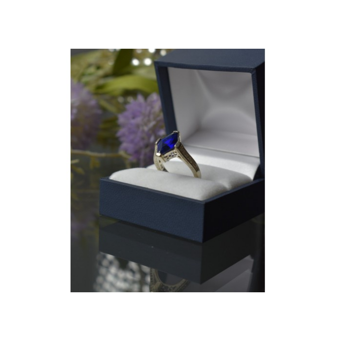 925 Sterling Silver Blue Tourmaline Ring Size 6.5