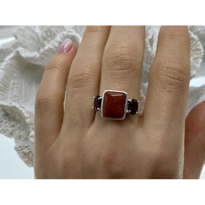 925 STERLING SILVER AGATE & GARNET RING SIZE 9.5