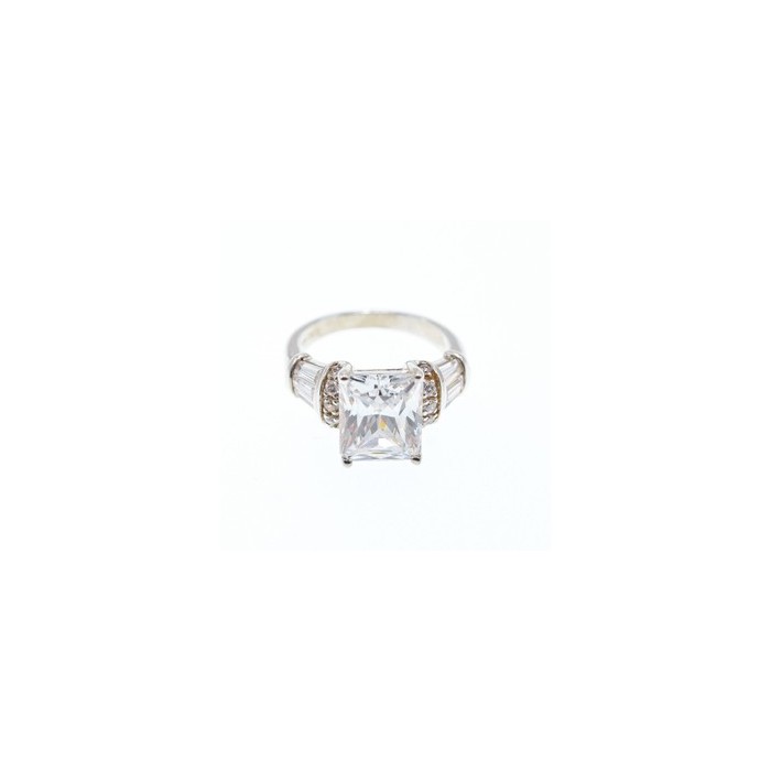 925 Sterling Silver White/colorless CZ Ring Size 5.5