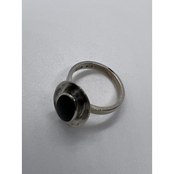 925 Sterling Silver & Onyx Soma Ring Size 5