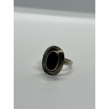 925 Sterling Silver & Onyx Soma Ring Size 5