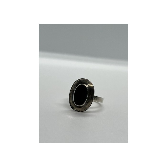 925 Sterling Silver & Onyx Soma Ring Size 5