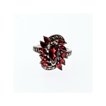 925 STERLING SILVER SPESSARTINE & MARCASITES RING SIZE 6.5