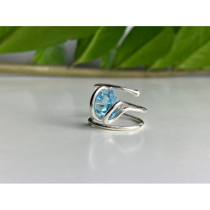 925 Sterling Silver Topaz Ring Size 8