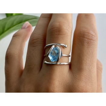 925 Sterling Silver Topaz Ring Size 8
