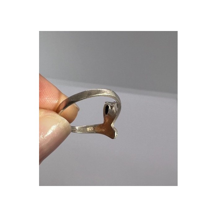 925 Sterling Silver With Amethyst & Marcasite Ring Size 5.5