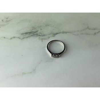 925 Sterling Silver White Topaz Ring Size 6.5