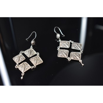 VINTAGE 925 STERLING SILVER EARRINGS