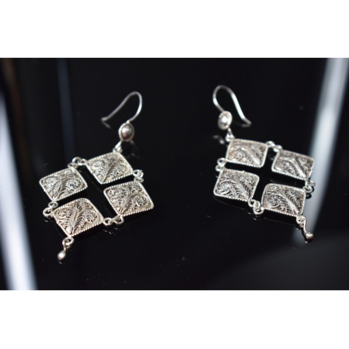 VINTAGE 925 STERLING SILVER EARRINGS