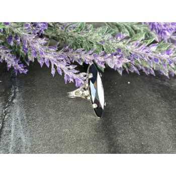 925 Sterling Silver Hematite Ring Size 5.5