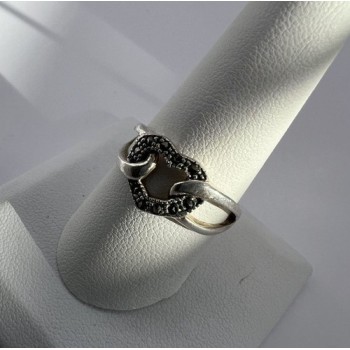 925 Sterling Silver & Marcasite Heart Ring Size 9