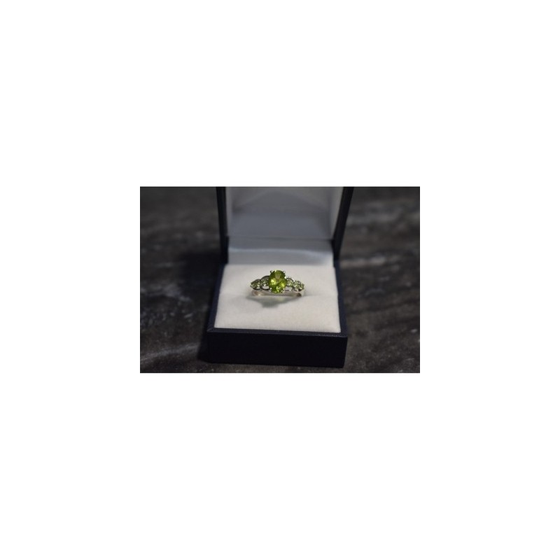 925 Sterling Silver Peridot & Tsavorite Ring Size 6.5