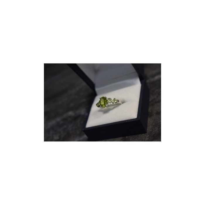 925 Sterling Silver Peridot & Tsavorite Ring Size 6.5