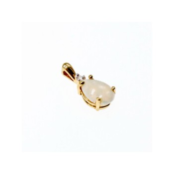 10K YELLOW GOLD OPAL & DIAMOND PENDANT