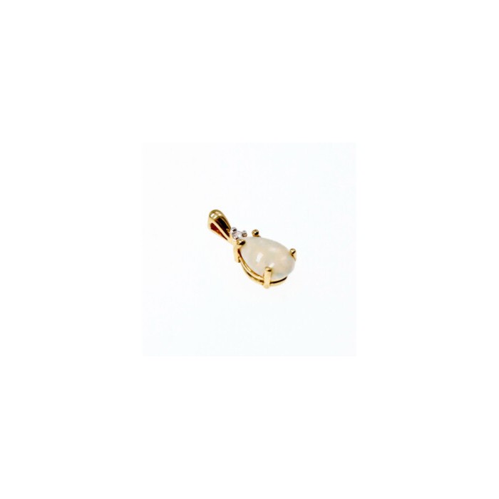 10K YELLOW GOLD OPAL & DIAMOND PENDANT