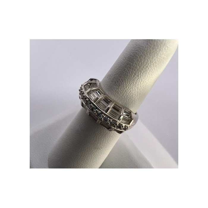 925 Sterling Silver & CZ Ring Size 5