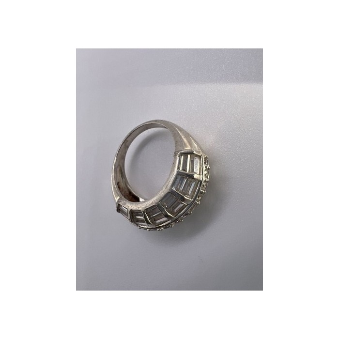925 Sterling Silver & CZ Ring Size 5