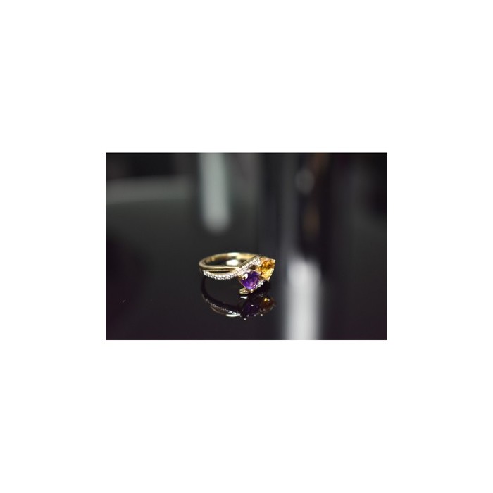 10K YELLOW / WHITE GOLD AMETHYST & HELIODOR RING SIZE 5.5