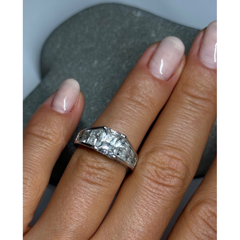 925 Sterling Silver CZ Ring Size 5