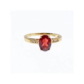 10K YELLOW GOLD GARNET & DIAMONDS RING SIZE 6.5