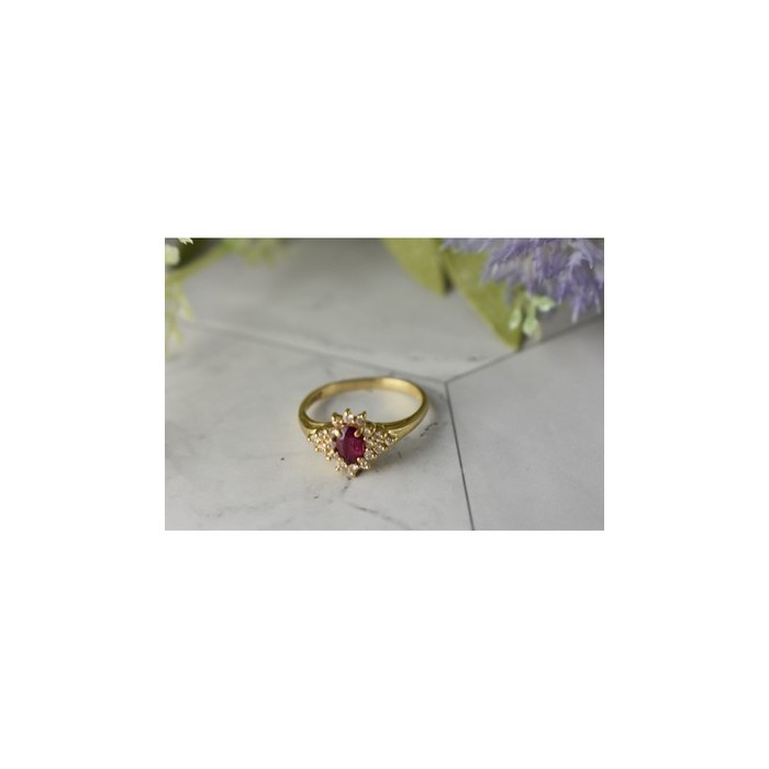 14K YELLOW GOLD RUBY & DIAMONDS RING SIZE 8