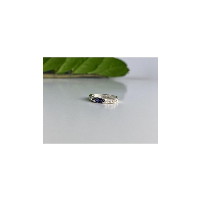 925 Sterling Silver Iolite & CZ Band Ring Size 6.5