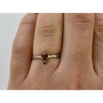 925 Sterling Silver Spinel & Garnet Ring Size 6.5