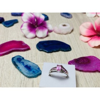 10K WHITE GOLD  PINK TOPAZ & DIAMONDS RING SIZE 7