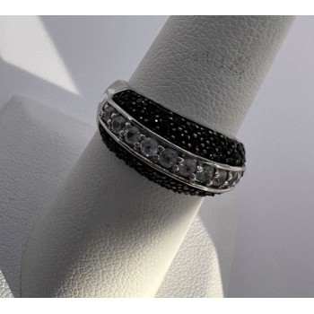 925 Sterling Silver Black & White Spinel Ring Size 6