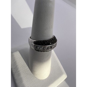 925 Sterling Silver Black & White Spinel Ring Size 6