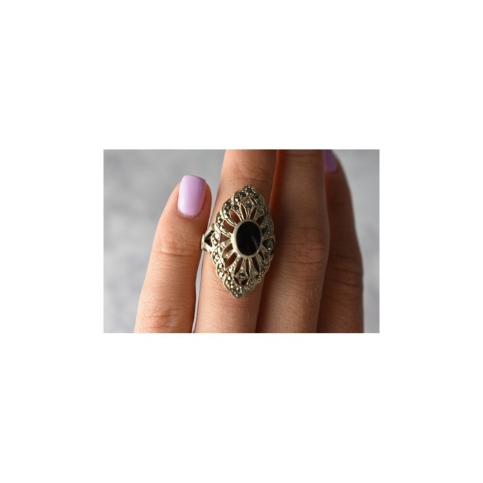 925 Sterling Silver Black Tourmaline & Marcasites Ring Size 6