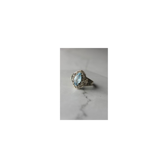 925 Sterling Silver Blue Spinel Openwork Ring Size 8.5