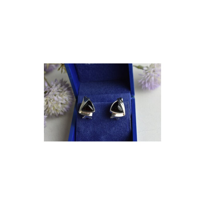 925 STERLING SILVER BLACK NEPHRITE EARRINGS