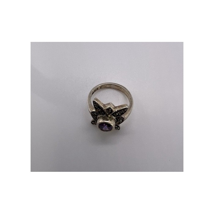 925 Sterling Silver Amethyst & Marcasite Ring Size 5