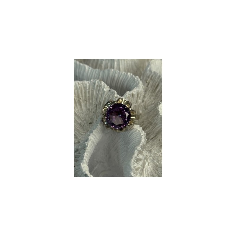 925 Sterling Silver Amethyst Ring Size 6.5