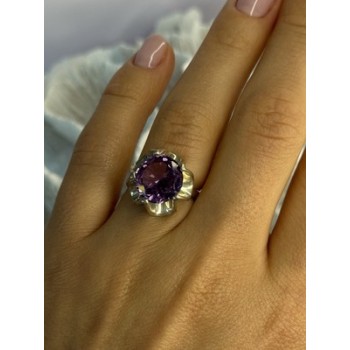 925 Sterling Silver Amethyst Ring Size 6.5