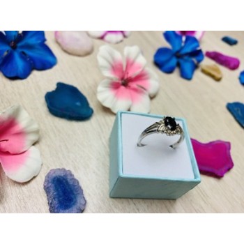 925 Sterling Silver Dark Blue Spinel Ring Size 6.5