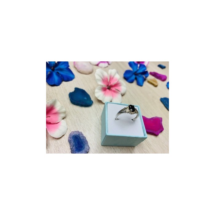 925 Sterling Silver Dark Blue Spinel Ring Size 6.5