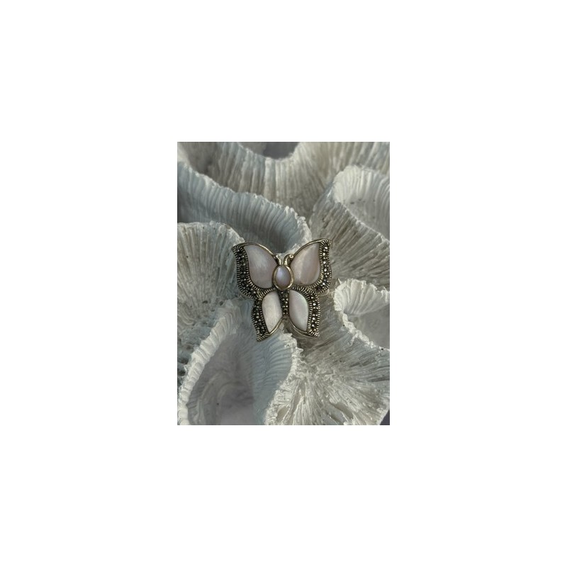 925 Sterling Silver Pink Abalone & Marcasite Butterfly Ring Size 7