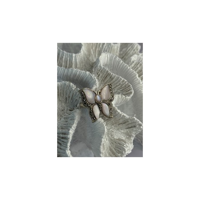 925 Sterling Silver Pink Abalone & Marcasite Butterfly Ring Size 7