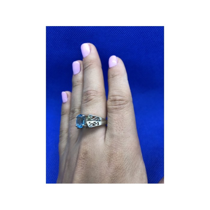 925 Sterling Silver Blue Spinel Ring Size 6.5