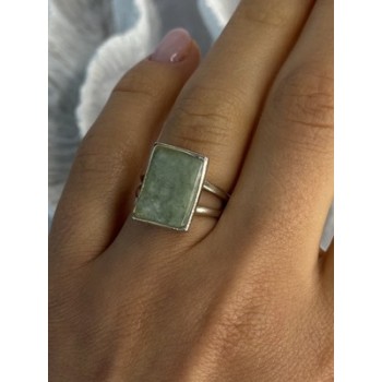 925 Sterling Silver Jade Nephrite Ring Size 6.5