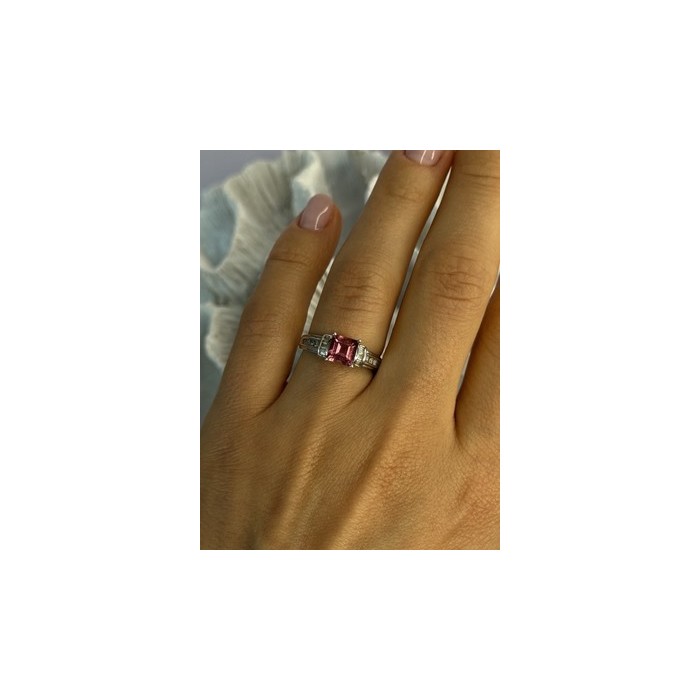10K WHITE GOLD SPINEL & DIAMONDS RING SIZE 7