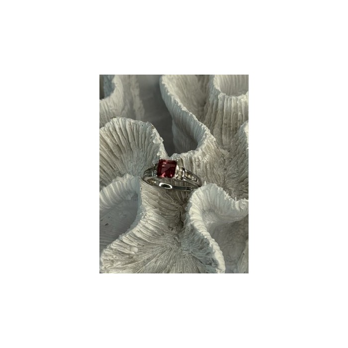 10K WHITE GOLD SPINEL & DIAMONDS RING SIZE 7