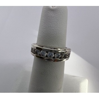 925 Sterling Silver & CZ Ring Size 4