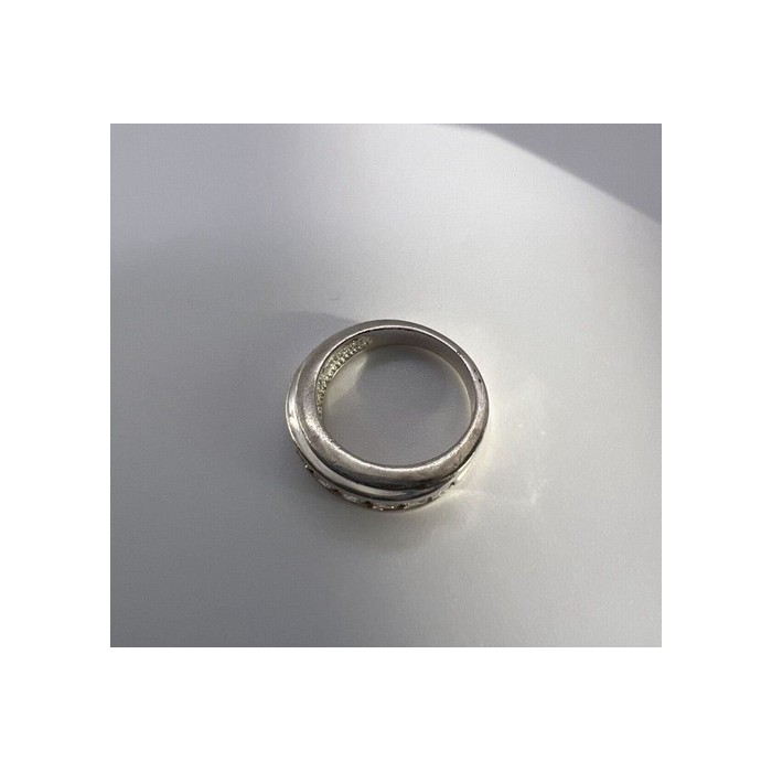 925 Sterling Silver & CZ Ring Size 4